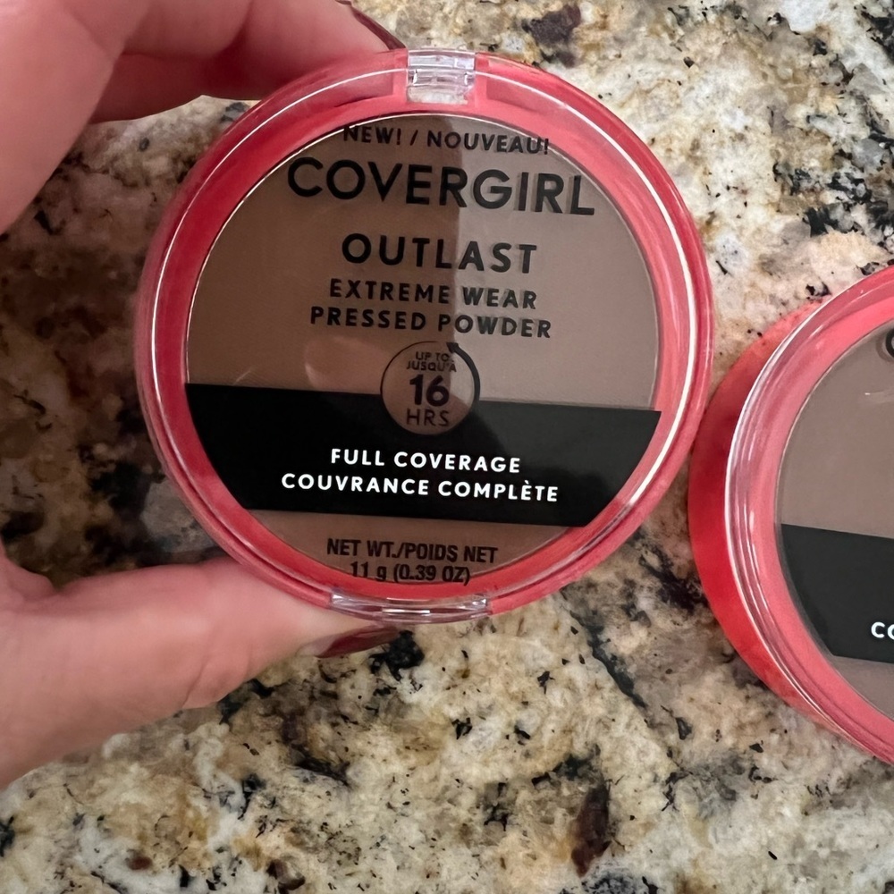 🆕BUNDLE COVERGIRL OUTLAST POWDER 880 CAPPUCCINO - Picture 4 of 8